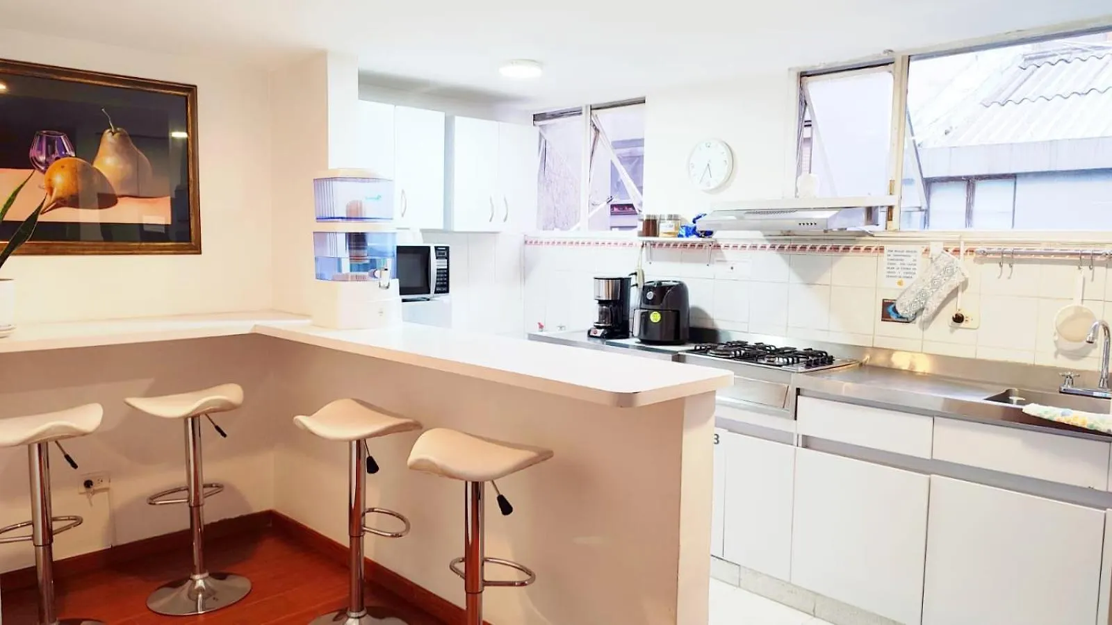 Habitación sencilla con baño privado Unicentro Bogotá